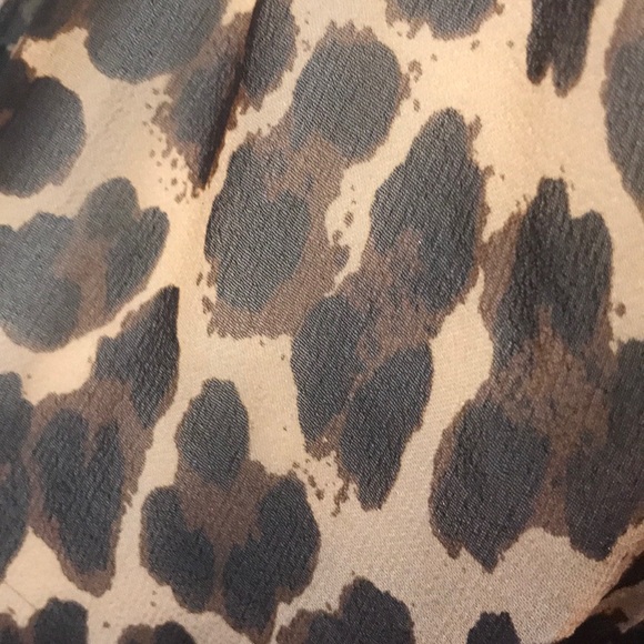 Animal print dress. - Picture 7 of 11